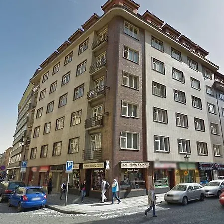Beautiful Dlouha * Prag